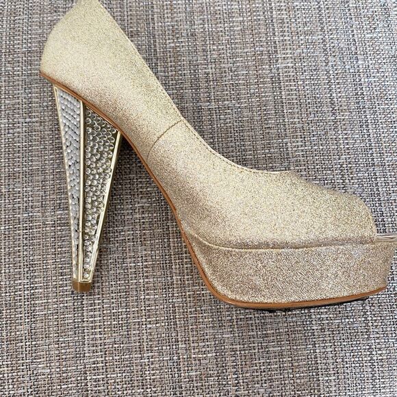 BeBe Gold Blingy Heels size 9 - Picture 10 of 12